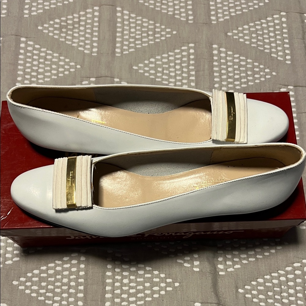 Salvatore Ferragamo White Leather Loafers - Picture 4 of 16